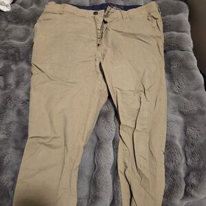 Classic Tan Men's Chinos